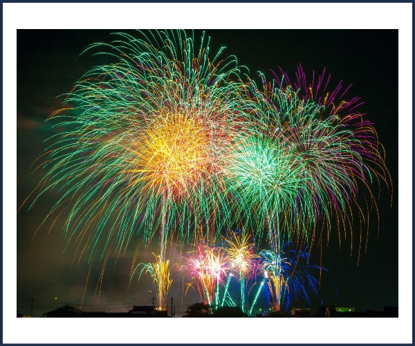 La Salle les Alpes. Féérie du nouvel an et feu d'Artifice