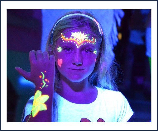 La Salle les Alpes. Fluo Party
