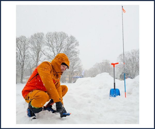 La Grave. Exercice de recherche de victimes en avalanches