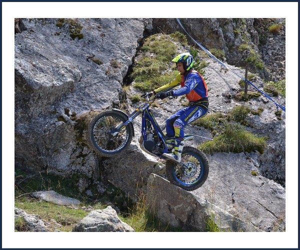 Ancelle. Championnat régional de moto trial