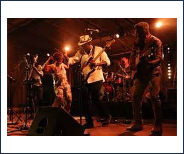 Embrun. Les concerts du samedi avec Amy et Al fusion