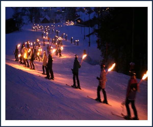 Abriès Ristolas. Descente aux Flambeaux en Musique