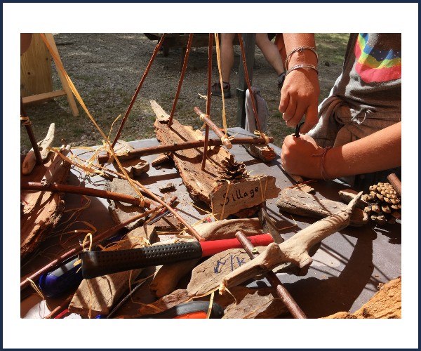 Réotier. Atelier, Objets flottants non identifiés