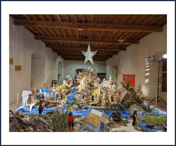 Crèche Géante au Château de Tallard