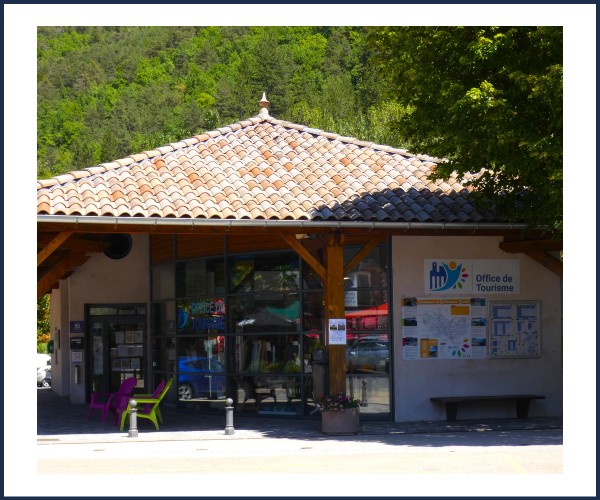Serres. Exposition, Histoire du petit garçon qui voulait voir un mirage