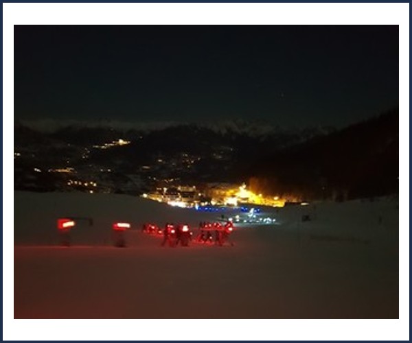 Réallon. Descente aux Flambeaux des moniteurs et feu d'Artifice