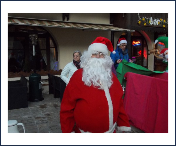 Villar d'Arène. Visite du Père Noël 2024