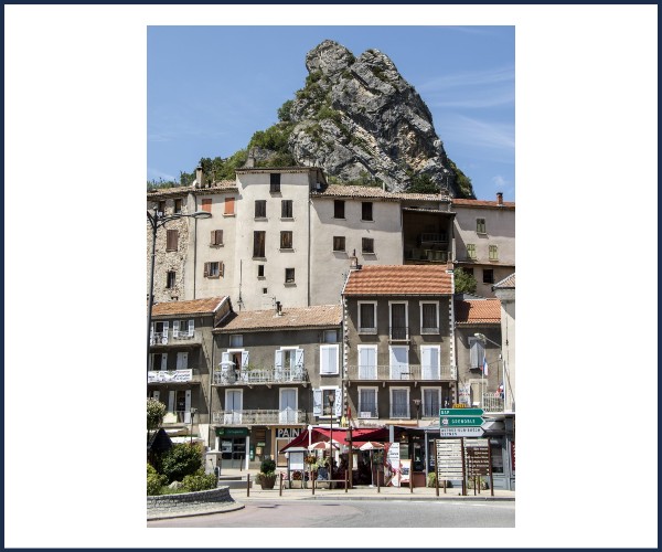Serres. Belle Brocante Vide Greniers