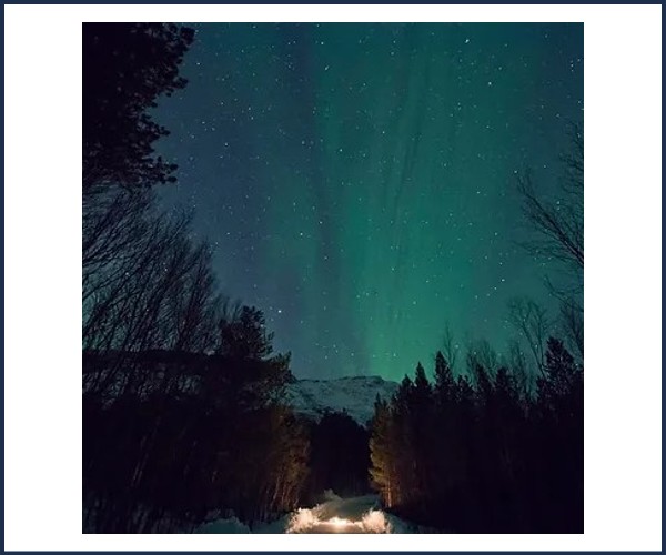 Saint Jean Saint Nicolas. Journal d'une Nuit Polaire