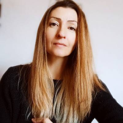 Cécile Serres Doux Sophrologue et Préparateur mentale certif